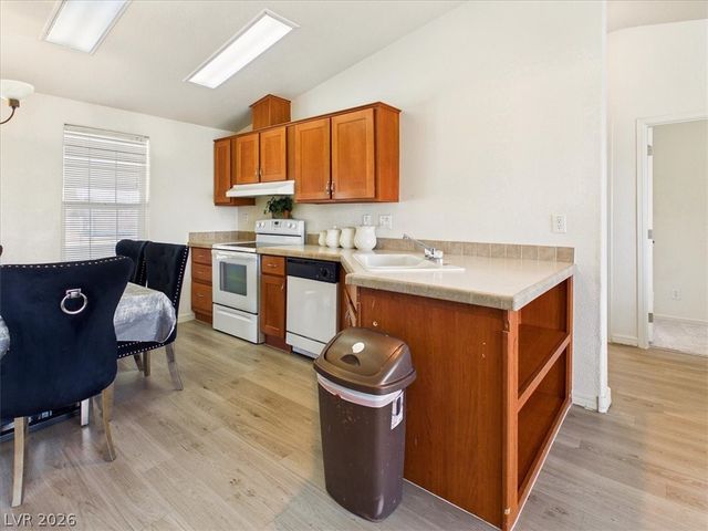 3951 Peggy Avenue, Pahrump, NV 89048