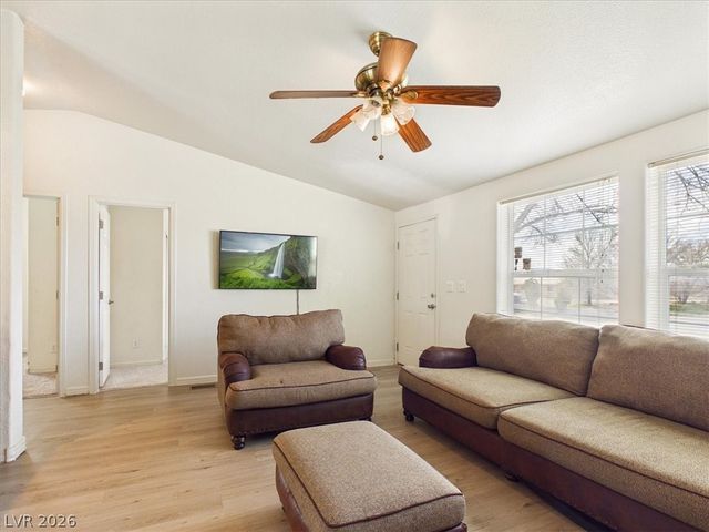 3951 Peggy Avenue, Pahrump, NV 89048