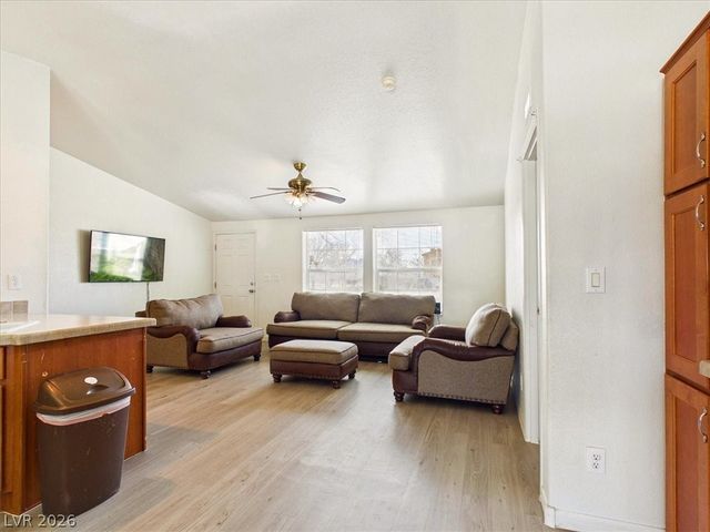 3951 Peggy Avenue, Pahrump, NV 89048