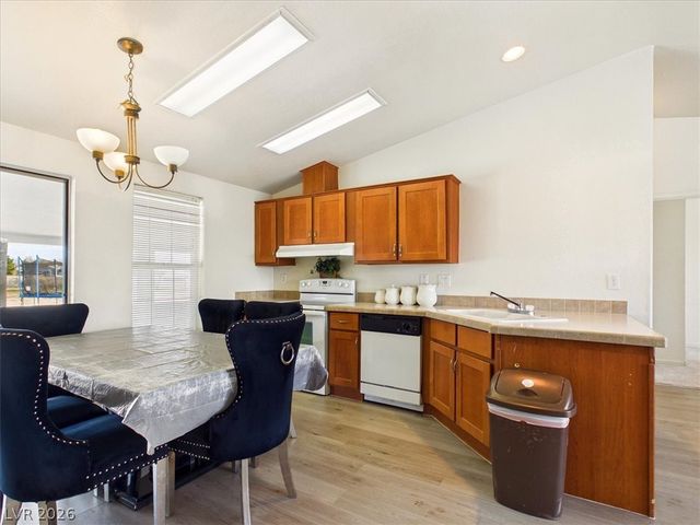 3951 Peggy Avenue, Pahrump, NV 89048