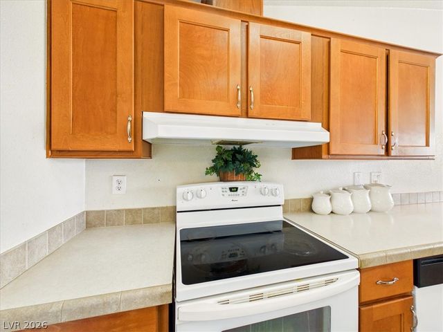 3951 Peggy Avenue, Pahrump, NV 89048