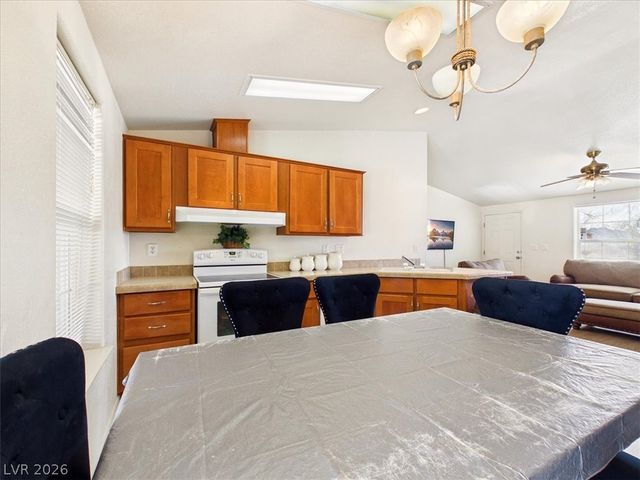 3951 Peggy Avenue, Pahrump, NV 89048