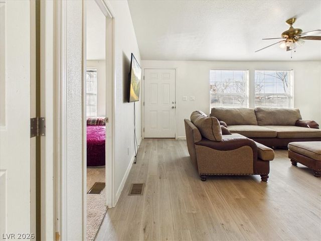 3951 Peggy Avenue, Pahrump, NV 89048