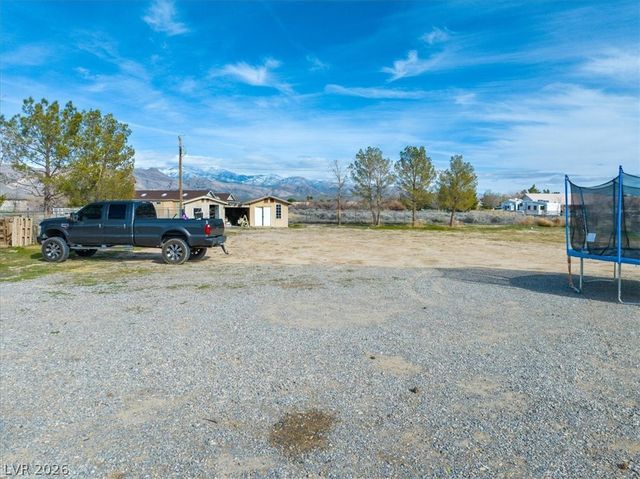 3951 Peggy Avenue, Pahrump, NV 89048