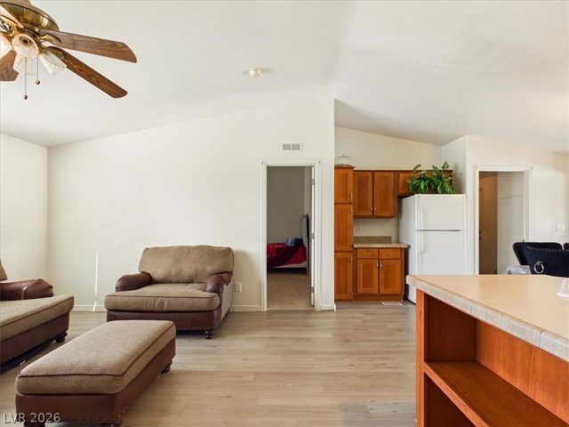 3951 Peggy Avenue, Pahrump, NV 89048