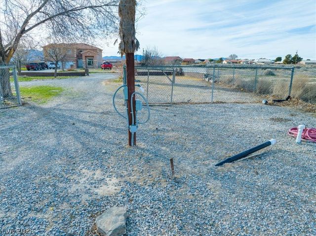 3951 Peggy Avenue, Pahrump, NV 89048