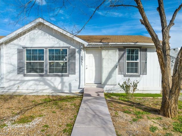 3951 Peggy Avenue, Pahrump, NV 89048
