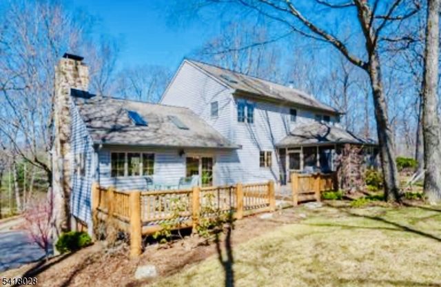9 Buckhaven Trl, Hardyston Twp., NJ 07460