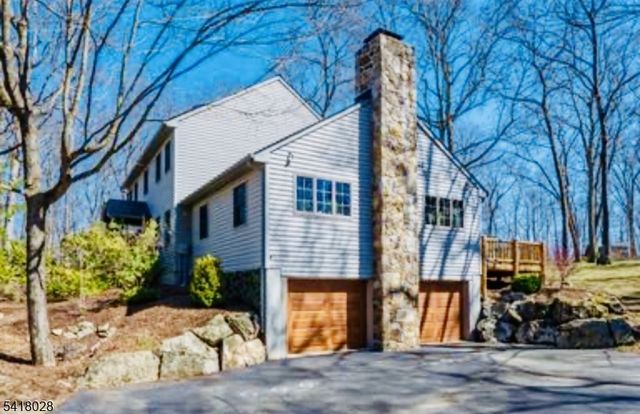 9 Buckhaven Trl, Hardyston Twp., NJ 07460