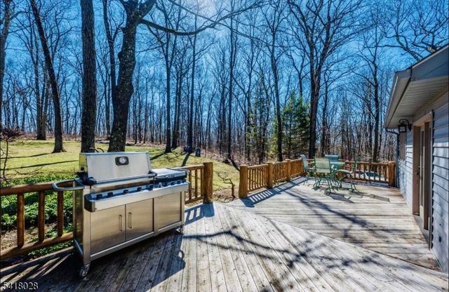 9 Buckhaven Trl, Hardyston Twp., NJ 07460