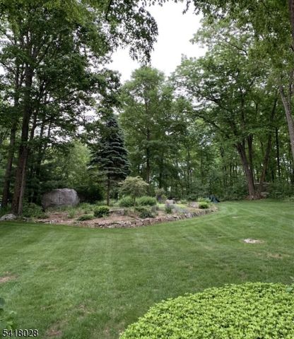 9 Buckhaven Trl, Hardyston Twp., NJ 07460