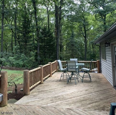 9 Buckhaven Trl, Hardyston Twp., NJ 07460