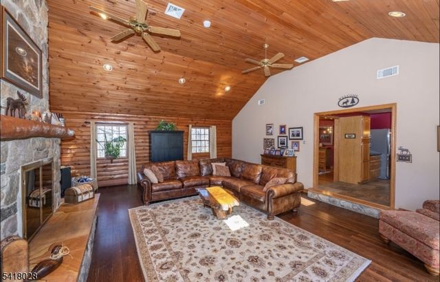 9 Buckhaven Trl, Hardyston Twp., NJ 07460