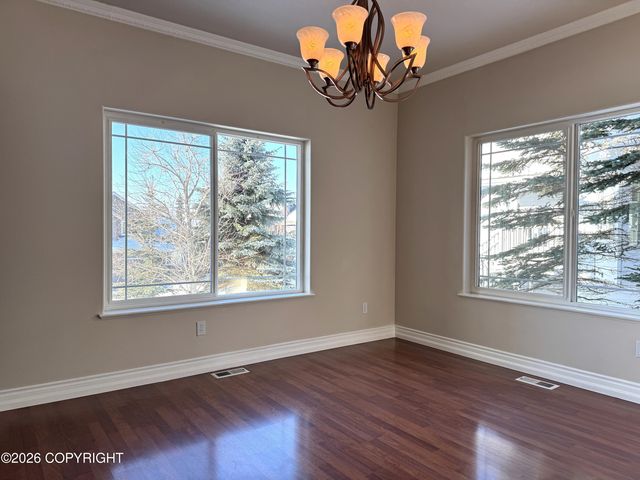 16003 Sunset Bend Circle, Anchorage, AK 99516