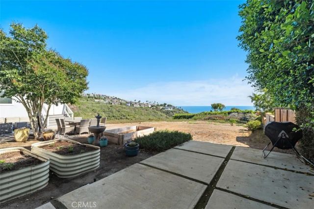 1285 Cortez Avenue, Laguna Beach, CA 92651