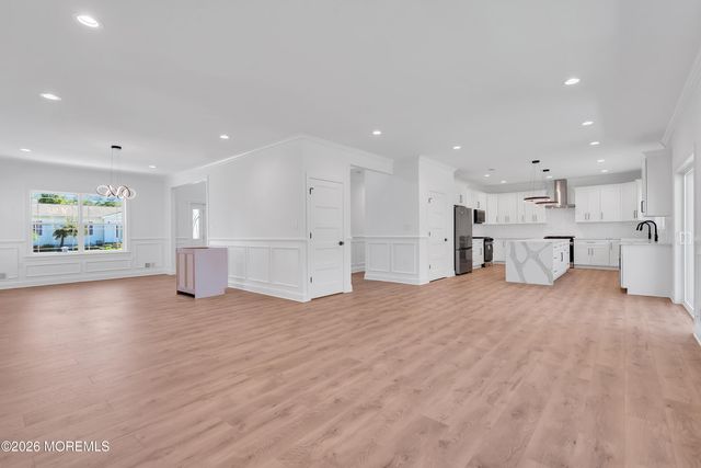 519 Riverside Avenue, Toms River, NJ 08757