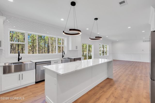 519 Riverside Avenue, Toms River, NJ 08757