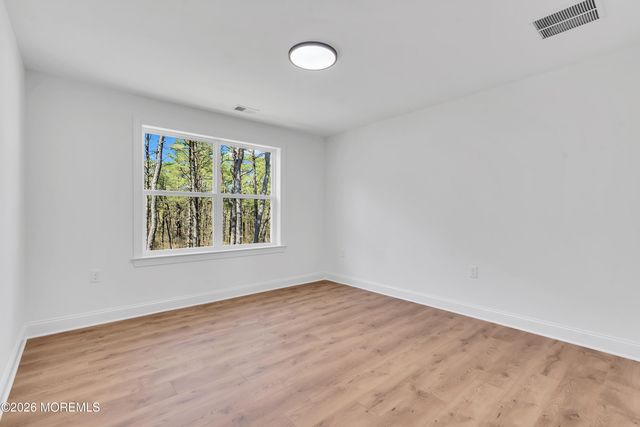 519 Riverside Avenue, Toms River, NJ 08757
