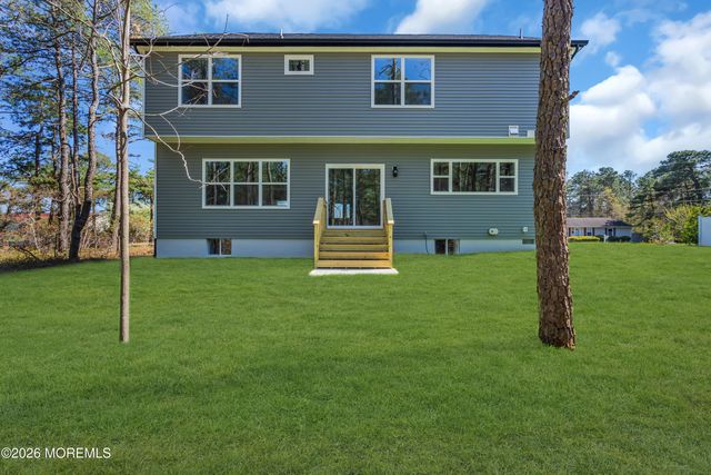 519 Riverside Avenue, Toms River, NJ 08757