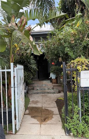 5611 S Normandie, Los Angeles, CA 90037