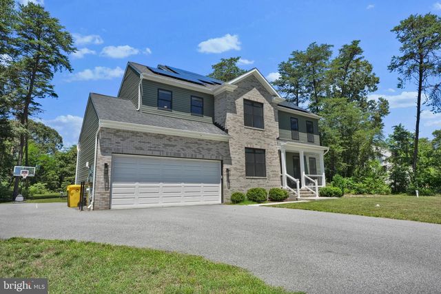 8215 ATHENA LN, Severn, MD 21144