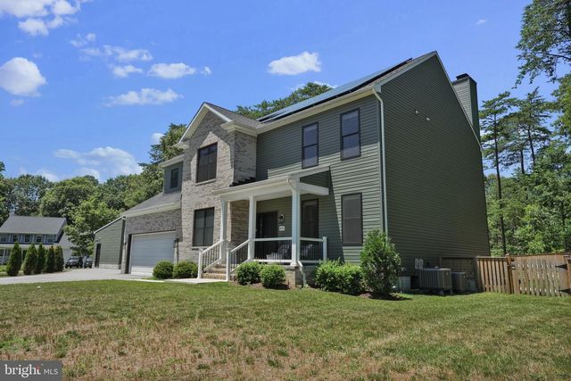 8215 ATHENA LN, Severn, MD 21144