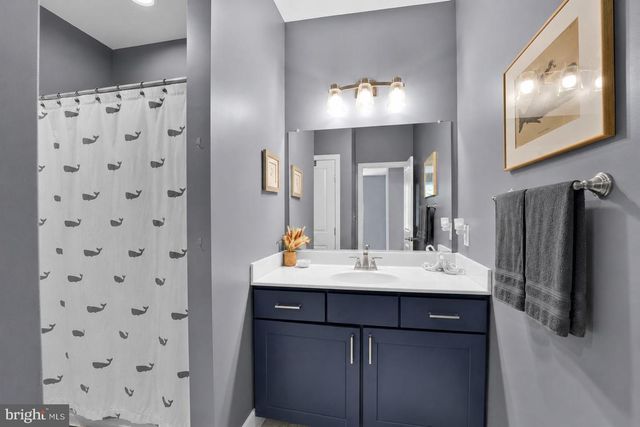 8215 ATHENA LN, Severn, MD 21144