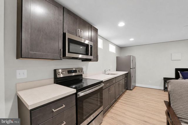 8215 ATHENA LN, Severn, MD 21144