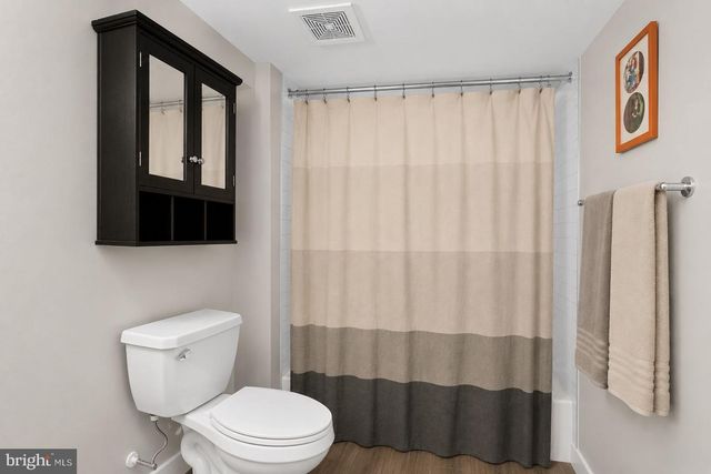 8215 ATHENA LN, Severn, MD 21144