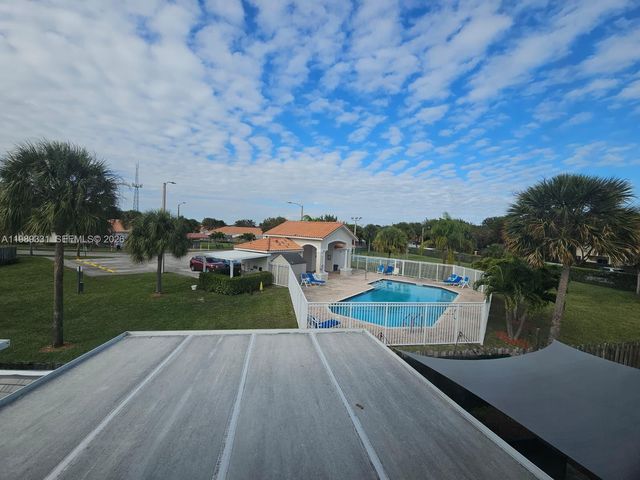 10919 SW 182nd Ln, Miami, FL 33157