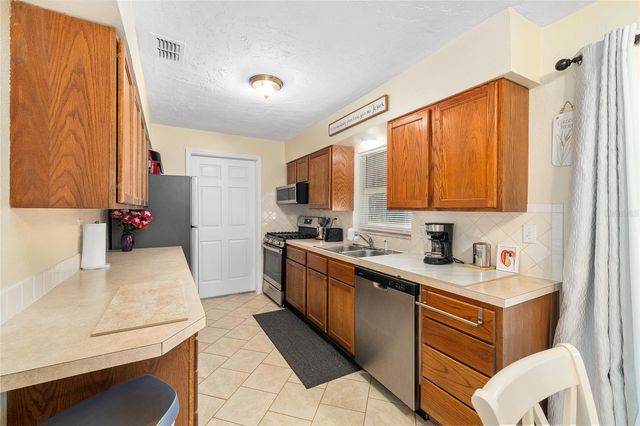 3251 SE 143RD PLACE, Summerfield, FL 34491