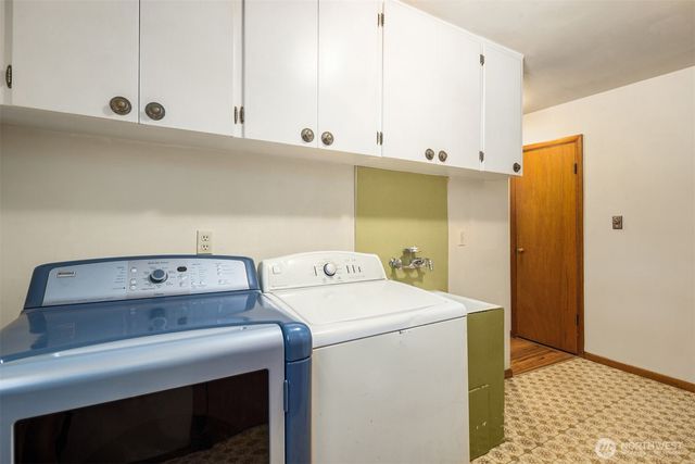 6933 51st Avenue NE, Marysville, WA 98270