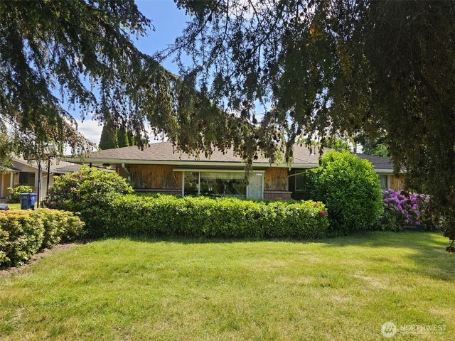 6933 51st Avenue NE, Marysville, WA 98270