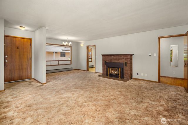 6933 51st Avenue NE, Marysville, WA 98270