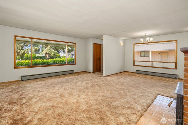 6933 51st Avenue NE, Marysville, WA 98270