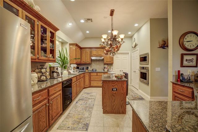 4153 Pine Hill Road, Norman, OK 73072