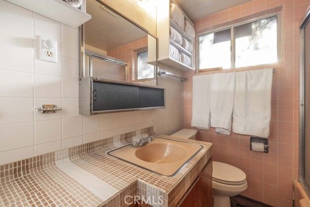 533 Villa Grove, Other - See Remarks, CA 92314