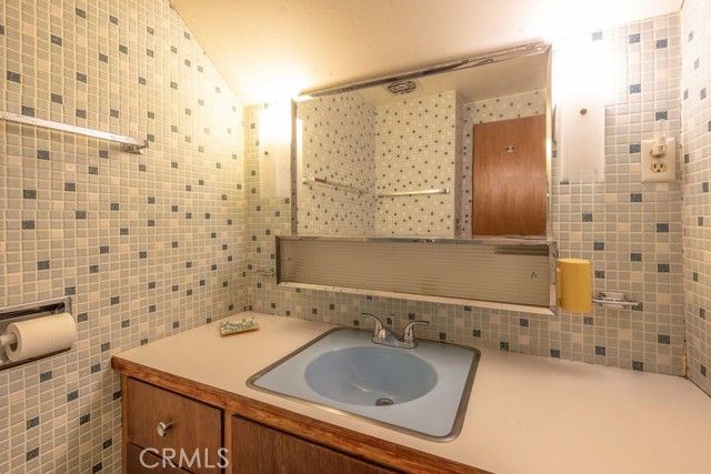 533 Villa Grove, Other - See Remarks, CA 92314