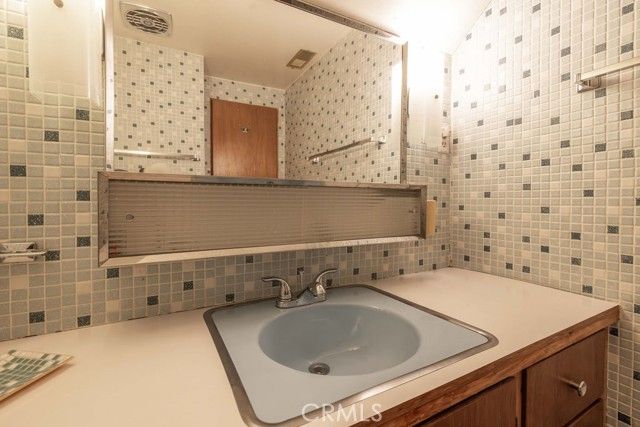 533 Villa Grove, Other - See Remarks, CA 92314