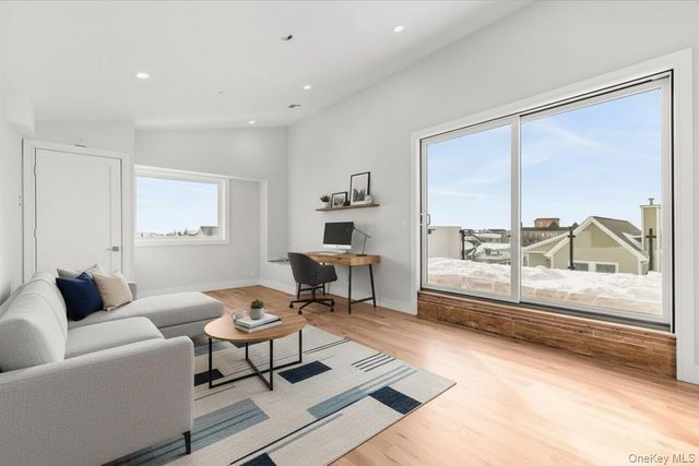 56 Oregon Street, Long Beach, NY 11561