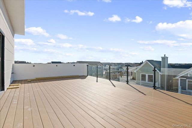 56 Oregon Street, Long Beach, NY 11561