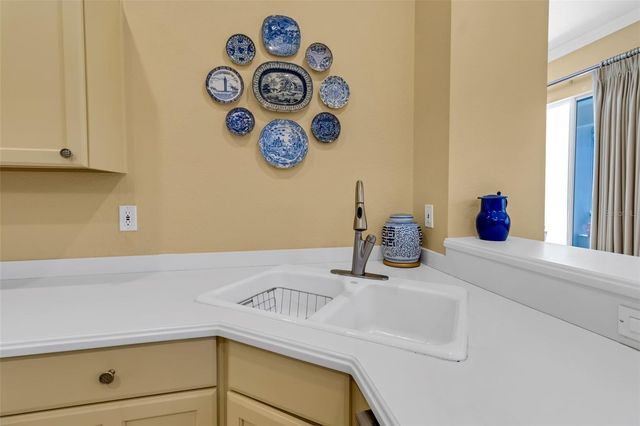 7192 RUE DE PALISADES 12, Sarasota, FL 34238