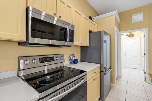 7192 RUE DE PALISADES 12, Sarasota, FL 34238