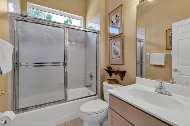 7192 RUE DE PALISADES 12, Sarasota, FL 34238