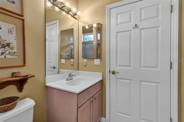 7192 RUE DE PALISADES 12, Sarasota, FL 34238