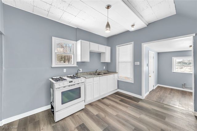 7610 Jeffries Avenue, Cleveland, OH 44105