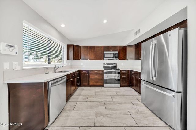 5044 E PARADISE Lane, Scottsdale, AZ 85254