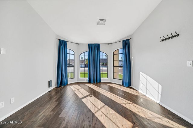 5044 E PARADISE Lane, Scottsdale, AZ 85254