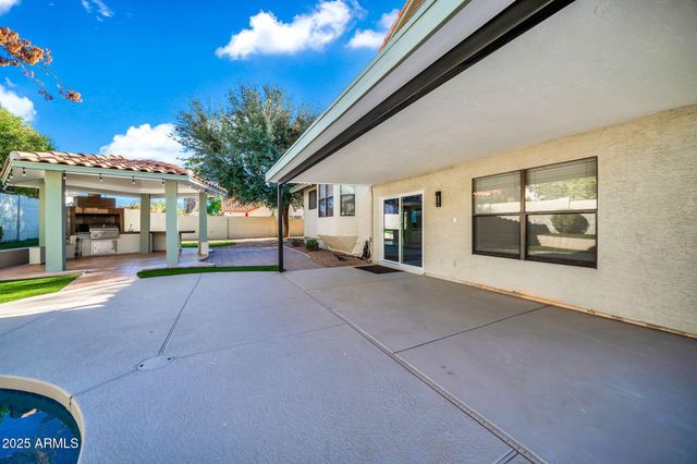 5044 E PARADISE Lane, Scottsdale, AZ 85254