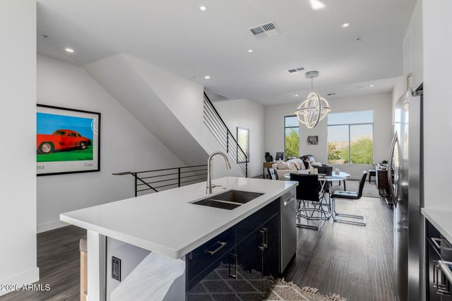 16510 N 92ND Street 1005, Scottsdale, AZ 85260